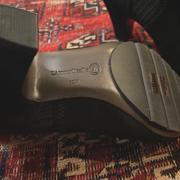 L’Amour does Pieds black booties - Picture 6 of 7